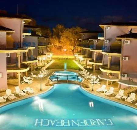 за гости гардън бийч Apartament Czernomorec