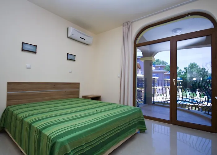 Appartamento за гости гардън бийч Chernomorets