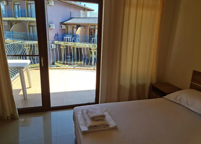 за гости гардън бийч *