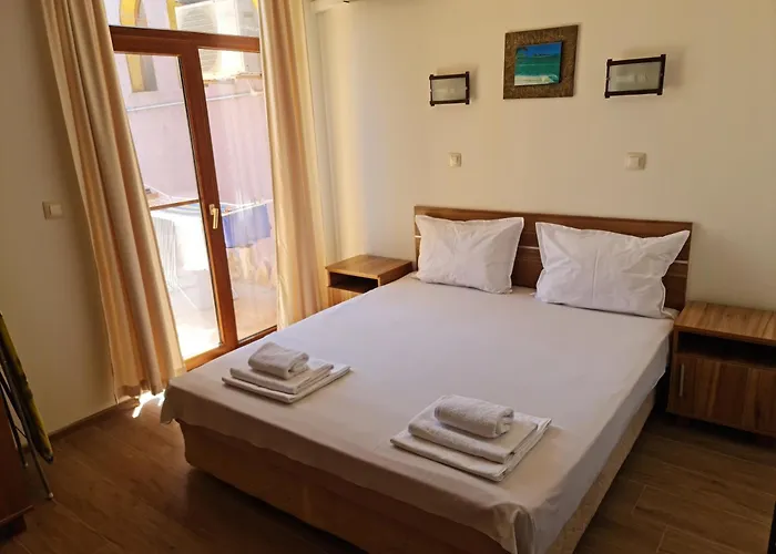 Appartamento за гости гардън бийч Chernomorets