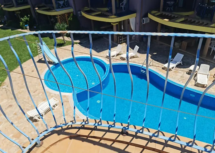 за гости гардън бийч Chernomorets