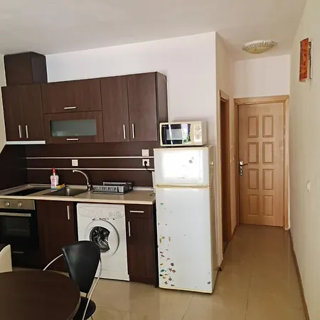 за гости гардън бийч チェルノモレツ