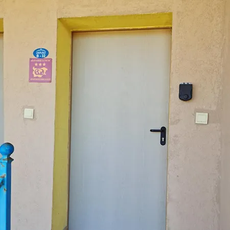 за гости гардън бийч Apartment