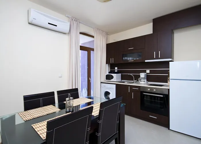 за гости гардън бийч * Tjernomorets