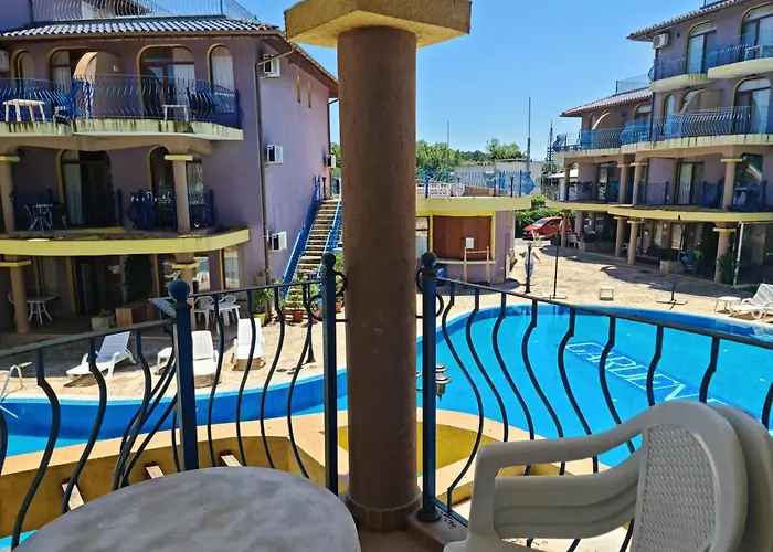 за гости гардън бийч